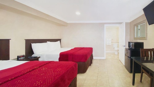 Nite Inn at Universal City - Walking Distance to Universal Studios Hollywood image 56