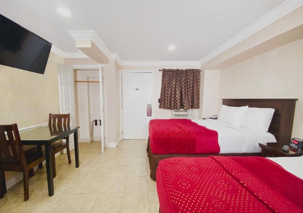 Nite Inn at Universal City - Walking Distance to Universal Studios Hollywood image 57